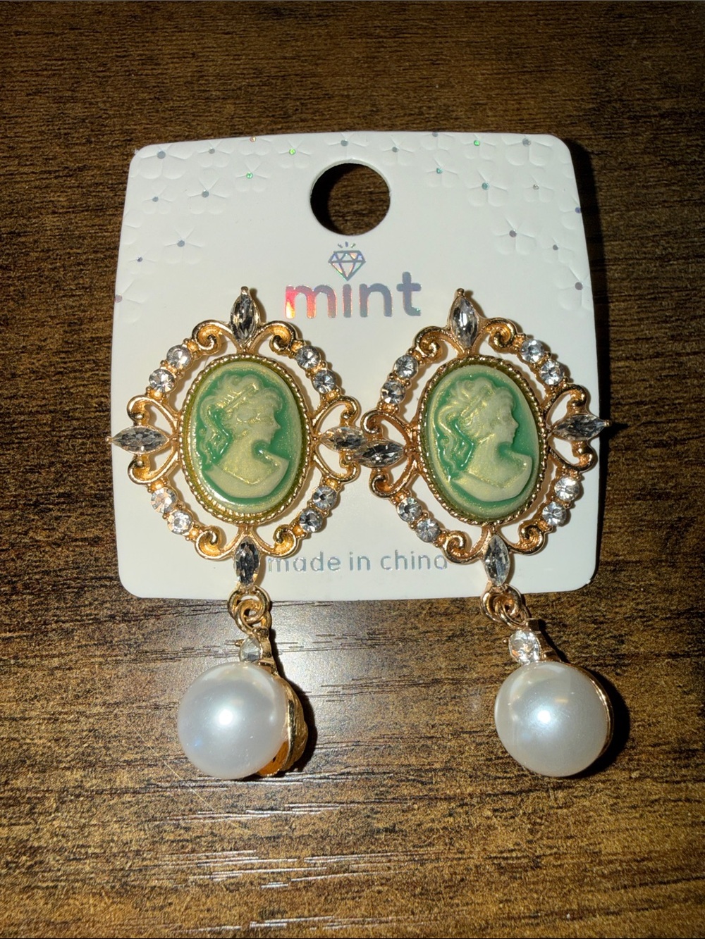 Mint Gold-Tone Green Cameo Drop Earrings with Pearl